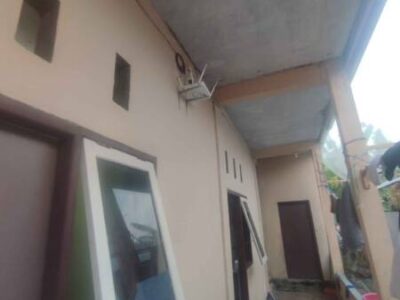 Kost Rumah Tiga, Desa Poka